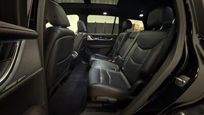2023 Cadillac XT6 Premium Luxury Sport Utility 4D   - Photo 46 - Manassas, VA 20109