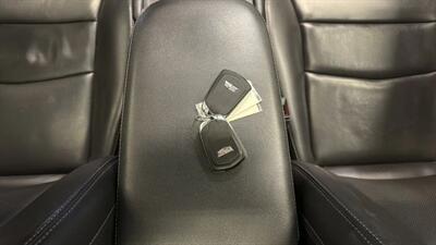 2023 Cadillac XT6 Premium Luxury Sport Utility 4D   - Photo 39 - Manassas, VA 20109