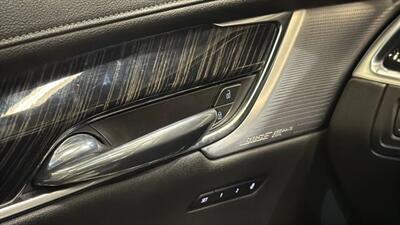 2023 Cadillac XT6 Premium Luxury Sport Utility 4D   - Photo 28 - Manassas, VA 20109