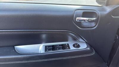 2016 Jeep Compass High Altitude Edition Sport Utility 4D   - Photo 39 - Manassas, VA 20109