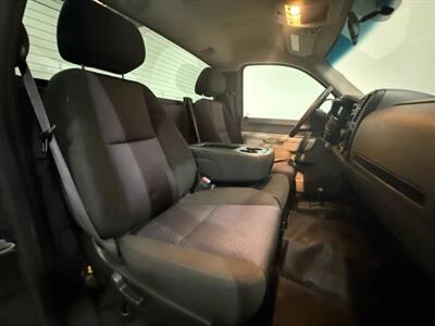 2011 Chevrolet Silverado 1500 Work Truck Pickup 2D 8 ft   - Photo 29 - Manassas, VA 20109