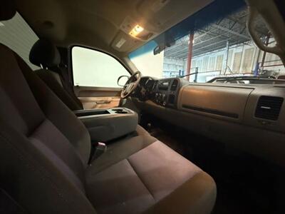 2011 Chevrolet Silverado 1500 Work Truck Pickup 2D 8 ft   - Photo 30 - Manassas, VA 20109