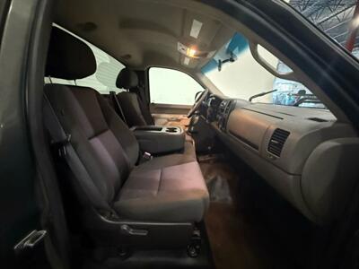 2011 Chevrolet Silverado 1500 Work Truck Pickup 2D 8 ft   - Photo 28 - Manassas, VA 20109