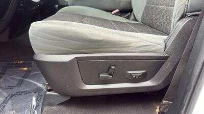 2015 RAM 1500 SLT Pickup 4D 6 1/3 ft - Photo 38 - Manassas, VA 20109