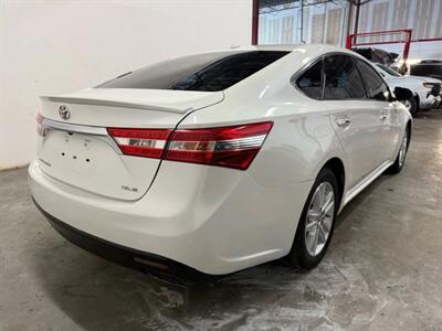 2014 Toyota Avalon XLE Sedan 4D   - Photo 4 - Manassas, VA 20109