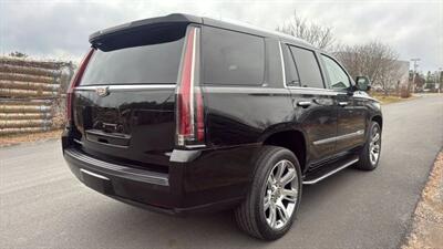 2015 Cadillac Escalade Luxury Sport Utility 4D - Photo 4 - Manassas, VA 20109