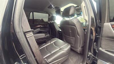 2015 Cadillac Escalade Luxury Sport Utility 4D - Photo 52 - Manassas, VA 20109