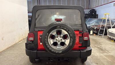 2015 Jeep Wrangler Unlimited Sport SUV 4D   - Photo 6 - Manassas, VA 20109