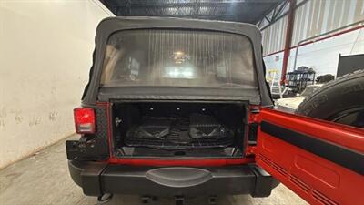 2015 Jeep Wrangler Unlimited Sport SUV 4D   - Photo 35 - Manassas, VA 20109