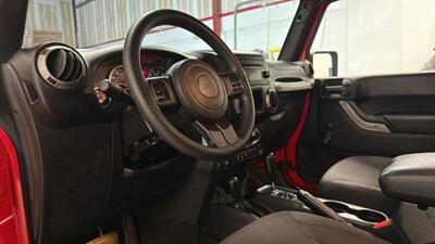 2015 Jeep Wrangler Unlimited Sport SUV 4D   - Photo 31 - Manassas, VA 20109
