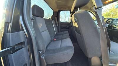 2011 Chevrolet Silverado 1500 LT Pickup 4D 6 1/2 ft   - Photo 31 - Manassas, VA 20109