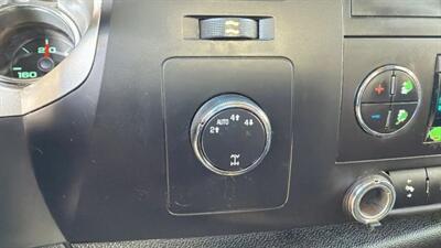 2011 Chevrolet Silverado 1500 LT Pickup 4D 6 1/2 ft   - Photo 28 - Manassas, VA 20109