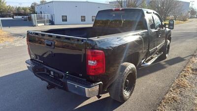 2011 Chevrolet Silverado 1500 LT Pickup 4D 6 1/2 ft   - Photo 5 - Manassas, VA 20109