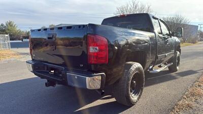 2011 Chevrolet Silverado 1500 LT Pickup 4D 6 1/2 ft   - Photo 4 - Manassas, VA 20109
