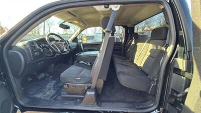 2011 Chevrolet Silverado 1500 LT Pickup 4D 6 1/2 ft   - Photo 15 - Manassas, VA 20109