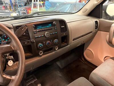 2009 GMC Sierra 2500 Work Truck Pickup 2D 8 ft - Photo 26 - Manassas, VA 20109