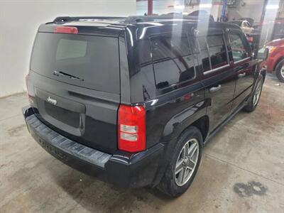 2009 Jeep Patriot Sport Utility 4D - Photo 5 - Manassas, VA 20109