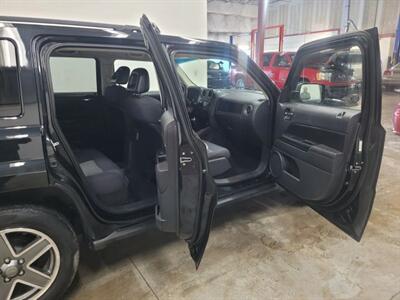 2009 Jeep Patriot Sport Utility 4D - Photo 27 - Manassas, VA 20109