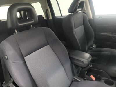 2009 Jeep Patriot Sport Utility 4D - Photo 25 - Manassas, VA 20109