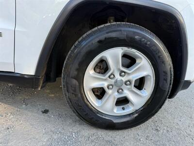 2017 Jeep Grand Cherokee Laredo Sport Utility 4D   - Photo 46 - Manassas, VA 20109