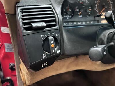 1990 Mercedes-Benz 500SL 2D Roadster   - Photo 24 - Manassas, VA 20109