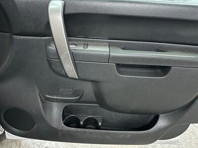 2012 Chevrolet Silverado 1500 LT Pickup 4D 6 1/2 ft - Photo 29 - Manassas, VA 20109