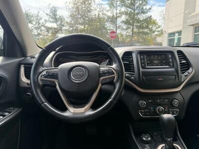 2014 Jeep Cherokee Latitude Sport Utility 4D - Photo 23 - Manassas, VA 20109