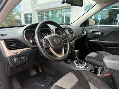 2014 Jeep Cherokee Latitude Sport Utility 4D - Photo 41 - Manassas, VA 20109