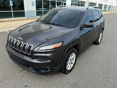 2014 Jeep Cherokee Latitude Sport Utility 4D - Photo 13 - Manassas, VA 20109