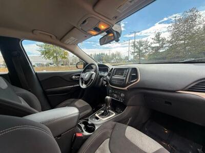2014 Jeep Cherokee Latitude Sport Utility 4D - Photo 52 - Manassas, VA 20109