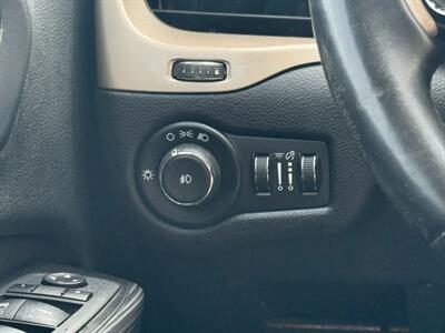 2014 Jeep Cherokee Latitude Sport Utility 4D - Photo 27 - Manassas, VA 20109