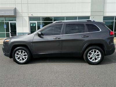 2014 Jeep Cherokee Latitude Sport Utility 4D - Photo 11 - Manassas, VA 20109