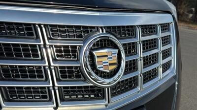 2014 Cadillac XTS Luxury Collection Sedan 4D - Photo 15 - Manassas, VA 20109