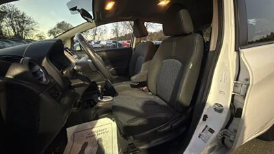 2019 Nissan Versa Note SV Hatchback 4D   - Photo 33 - Manassas, VA 20109