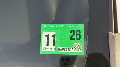 2019 Nissan Versa Note SV Hatchback 4D   - Photo 16 - Manassas, VA 20109