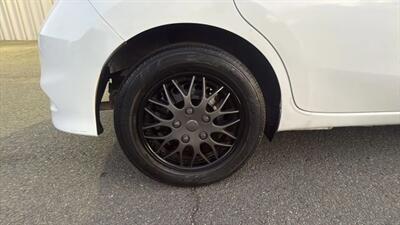 2019 Nissan Versa Note SV Hatchback 4D   - Photo 20 - Manassas, VA 20109