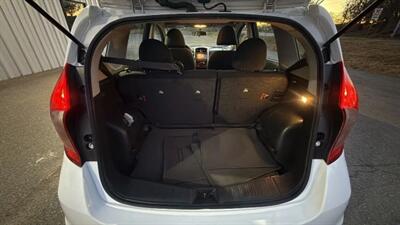 2019 Nissan Versa Note SV Hatchback 4D   - Photo 39 - Manassas, VA 20109