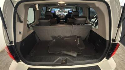 2015 Nissan Armada Platinum Sport Utility 4D - Photo 56 - Manassas, VA 20109