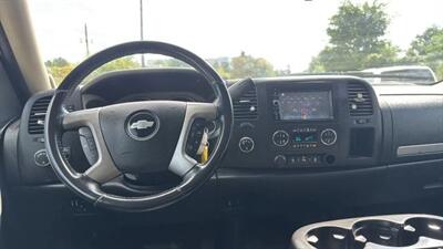 2012 Chevrolet Silverado 1500 LT Pickup 4D 5 3/4 ft   - Photo 18 - Manassas, VA 20109