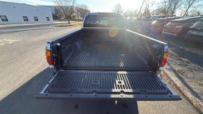 2002 Toyota Tundra SR5 Pickup 4D 6 1/2 ft   - Photo 21 - Manassas, VA 20109