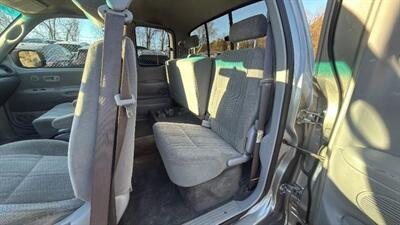 2002 Toyota Tundra SR5 Pickup 4D 6 1/2 ft   - Photo 33 - Manassas, VA 20109