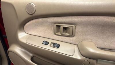 2003 Toyota Tacoma Limited Pickup 4D 5 ft   - Photo 51 - Manassas, VA 20109