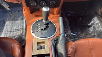 2006 Mazda MX-5 Miata Grand Touring Convertible 2D   - Photo 30 - Manassas, VA 20109