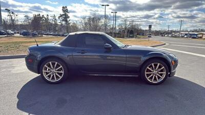 2006 Mazda MX-5 Miata Grand Touring Convertible 2D   - Photo 3 - Manassas, VA 20109