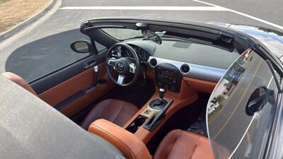 2006 Mazda MX-5 Miata Grand Touring Convertible 2D   - Photo 36 - Manassas, VA 20109
