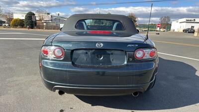 2006 Mazda MX-5 Miata Grand Touring Convertible 2D   - Photo 6 - Manassas, VA 20109