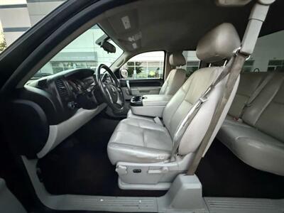 2011 Chevrolet Silverado 1500 LT Pickup 4D 6 1/2 ft   - Photo 17 - Manassas, VA 20109