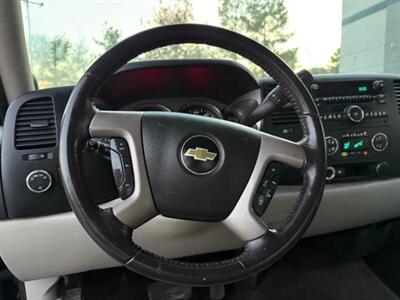 2011 Chevrolet Silverado 1500 LT Pickup 4D 6 1/2 ft   - Photo 22 - Manassas, VA 20109