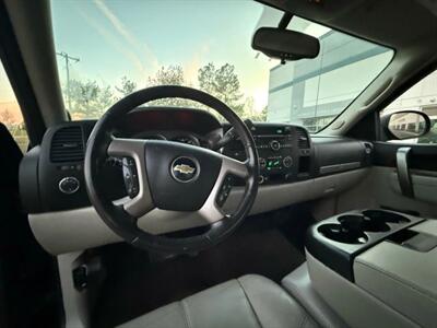 2011 Chevrolet Silverado 1500 LT Pickup 4D 6 1/2 ft   - Photo 21 - Manassas, VA 20109