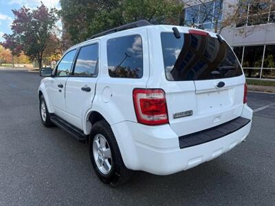 2012 Ford Escape XLT Sport Utility 4D - Photo 8 - Manassas, VA 20109